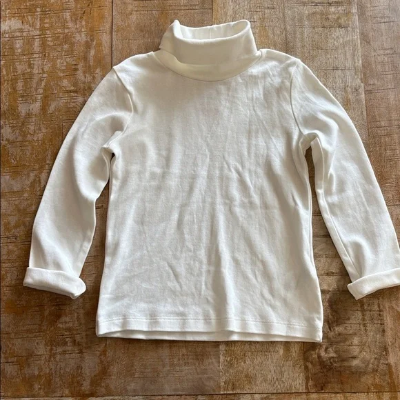 Girls fall/winter outfit size 2t - Picture 7 of 13